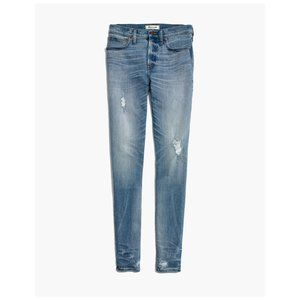 9" High-Rise Skinny Jeans: Destructed-Hem Edition Size 32